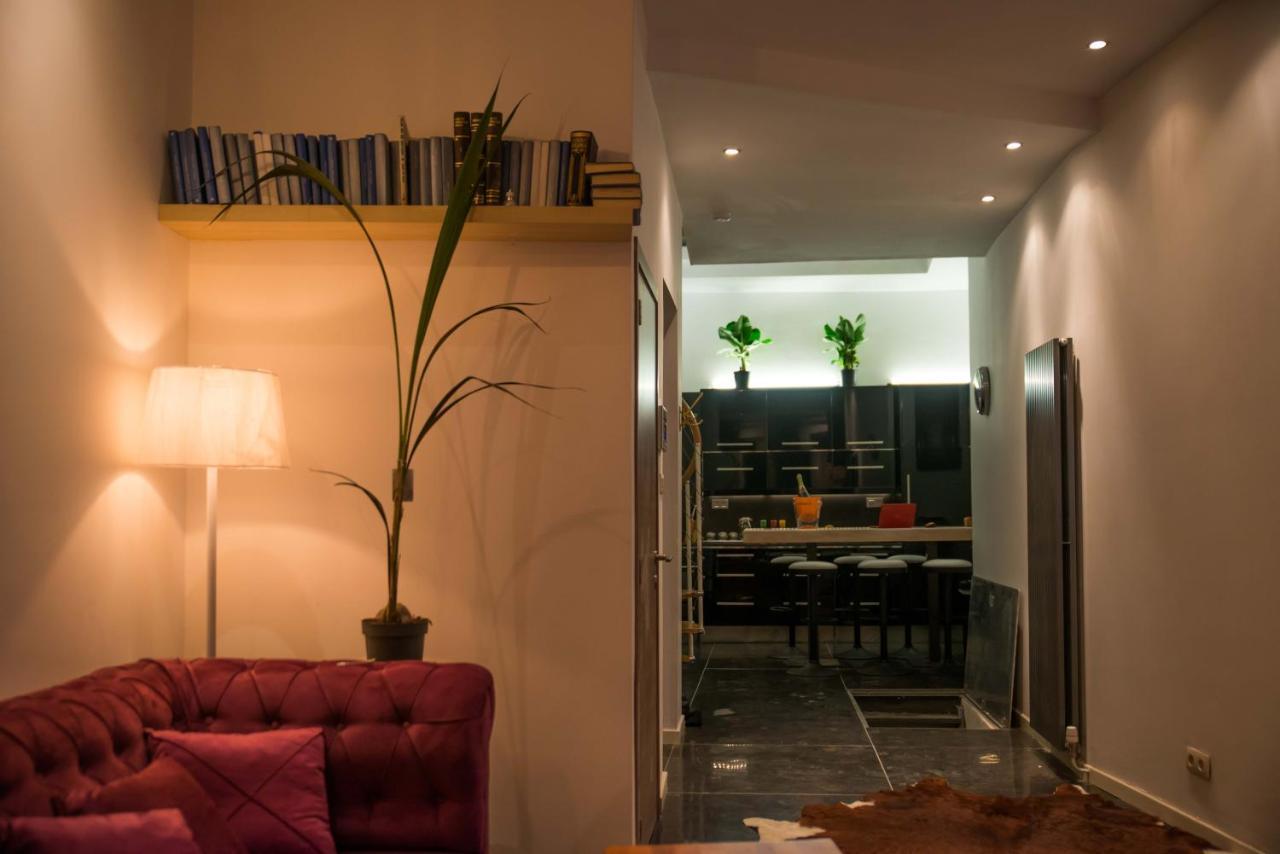 Villa Full 4 Floors House At The Center Antwerpen Exterior foto